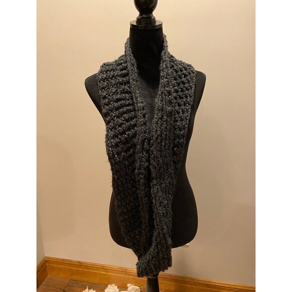 Infinity Handmade Scarf  Heavy Weave Very Warm Versatile Gray Color Beautiful ! - Picture 4 of 6
